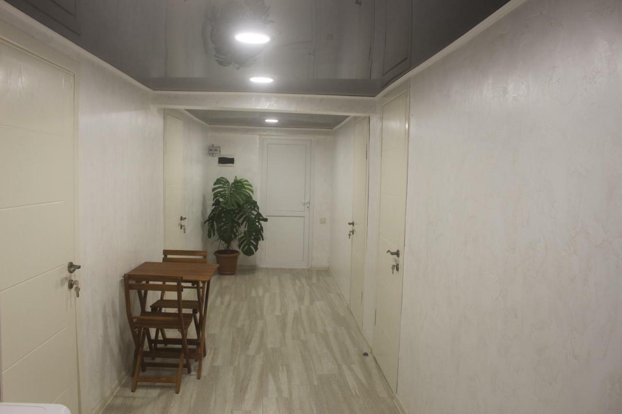Greenview Guesthouse 巴统 外观 照片