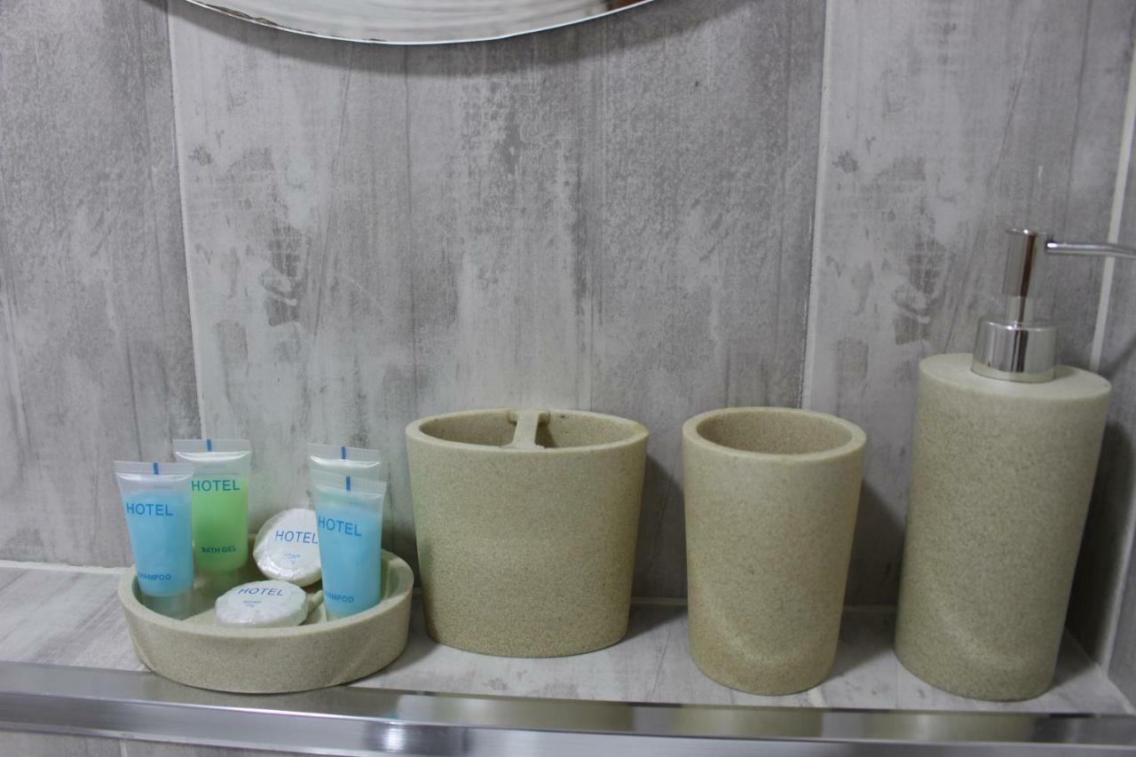 Greenview Guesthouse 巴统 外观 照片